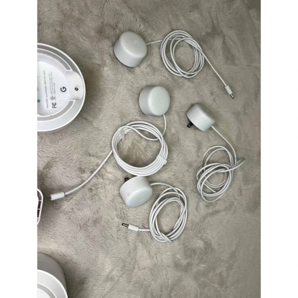 Google WiFi AC-1304 Mesh System 5-Pack with Wall Mount White